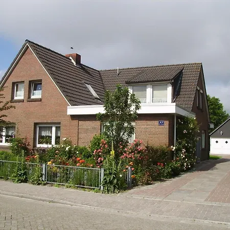 Mit Garten Und Gartenhaus * ノルデン